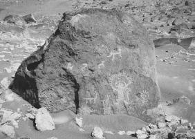 Petroglyph allegedly identified as an "astronaut." (KLAUS AARSLEFF/FORTEAN  PICTURE LIBRARY)